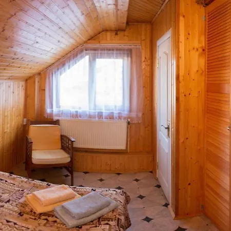 Guest house Kryvorizka Palanka Mykulychyn